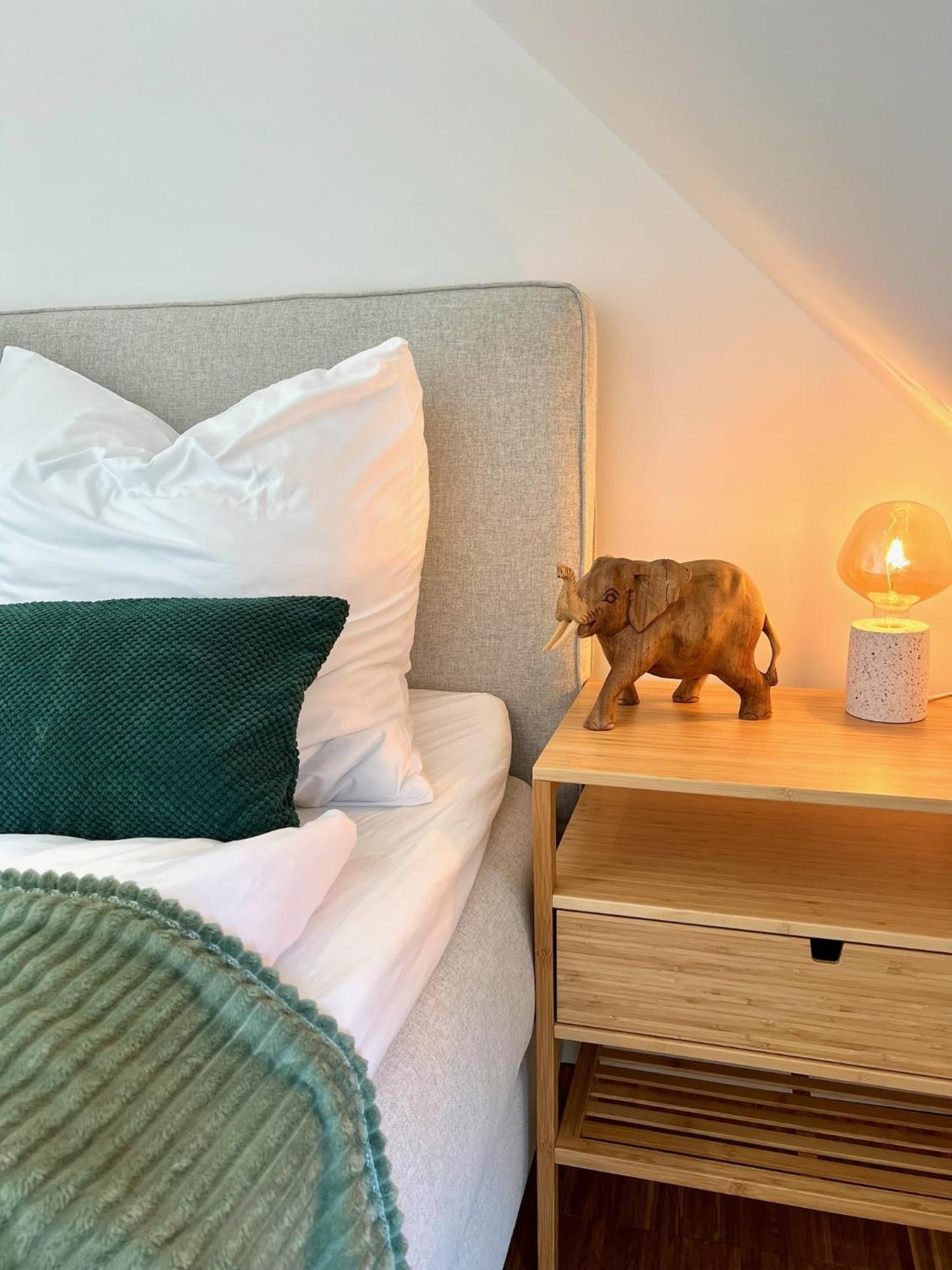 Apartamento Neues Trendy Dachgeschossloft Hanóver Exterior foto